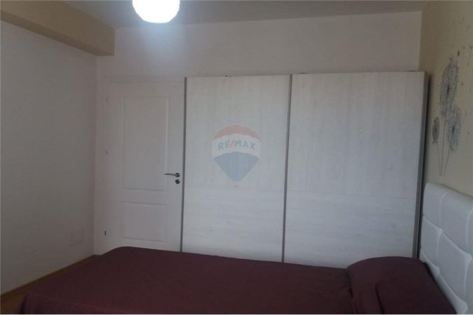 Apartament 2+1+post parkimi te 5 Maji