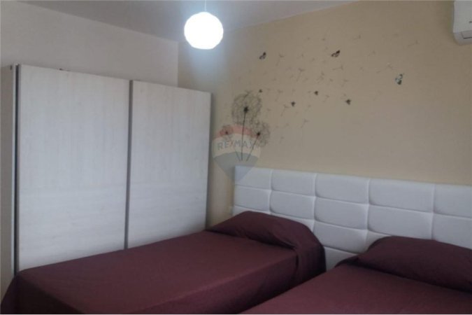 Apartament 2+1+post parkimi te 5 Maji