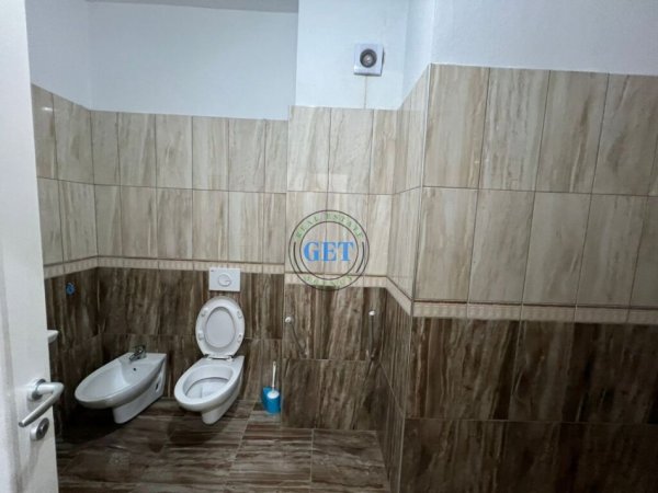 Shitet Apartament 2+1 vija e pare me detin,Plazh,Durres