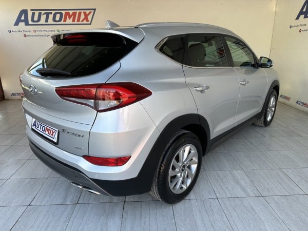 HYUNDAI TUCSON, VITI 2015, AUTOMATIKE, 4X4, MOTORR 2.0 NAFTE