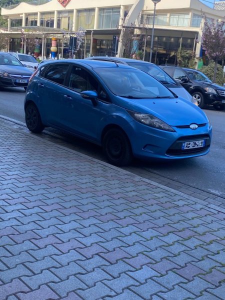 Shitet FORD FIESTA 2010 1.6 Nafte/ Econetic