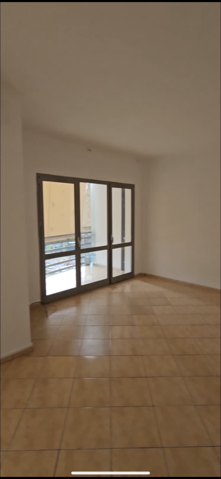 Apartament 2+1+2 ne shitje tek Zogu i Zi.