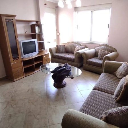 Jepet me qera apartament 2+1+2, Astir, Unaza e re