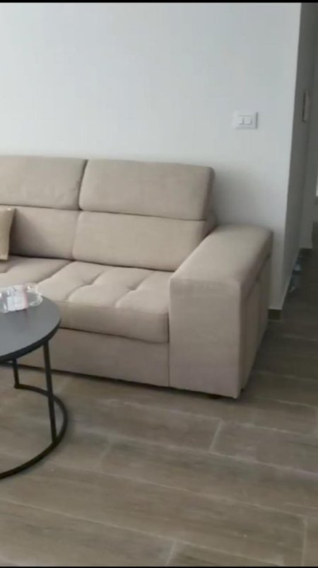 Apartament Me Qera 2+1 Ne Bllok (ID B220766) Tirane