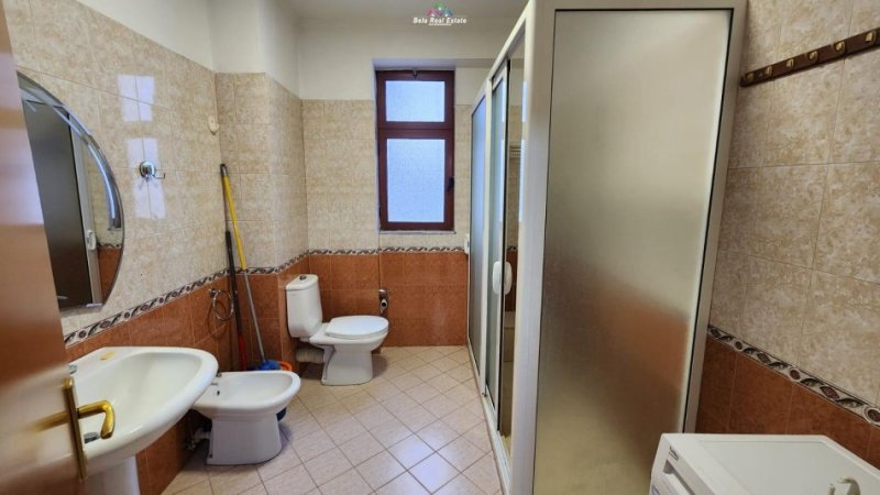 Apartament Me Qera 4+1 Tek Ish Ekspozita (ID B2393) Tirane