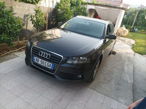 Tirane, Jepen Makina me Qera, Nissan, Audi, Mitsubishi, B-Class, etj. duke filluar nga 19 Euro/dita