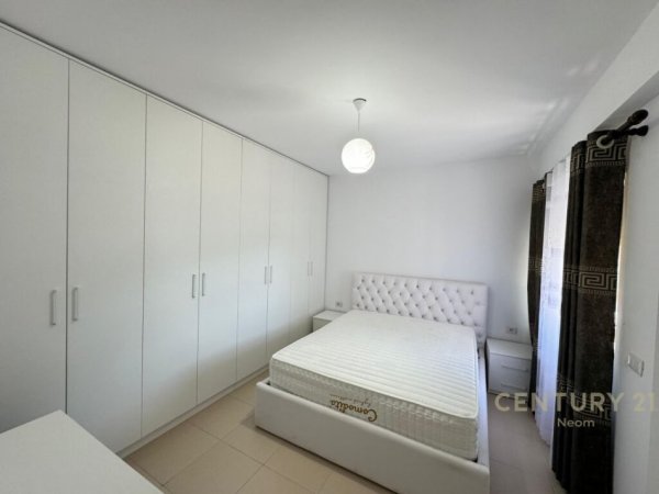 JEPET ME QIRA APARTAMENT 1+1 TEK REZIDENCA KODRA E DIELLIT 1!