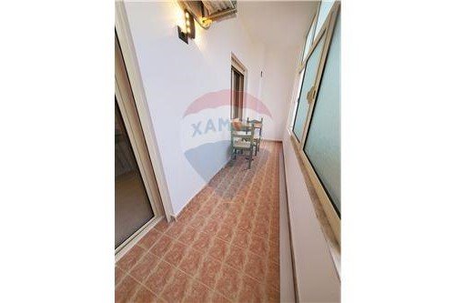 SHITET APARTAMENT 1+1 me Ballkon ne Durres, Lagjia 13