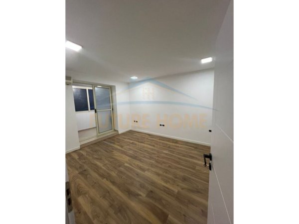 Qera , Apartament 2+1 per zyra ,21 Dhjetori