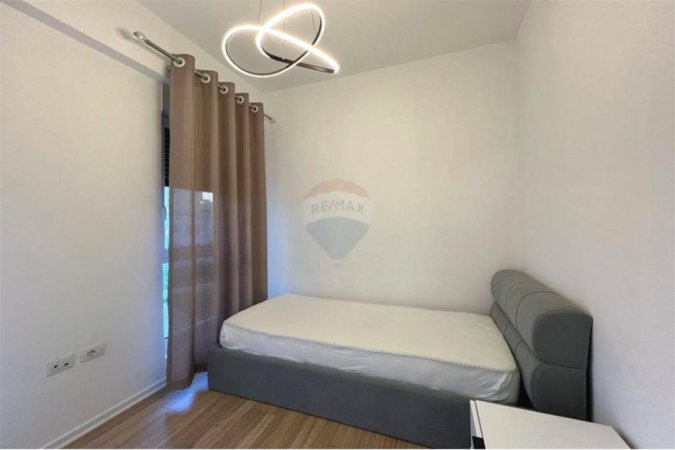 Apartament 3+1+2 me qera, Kompleksi Magnet