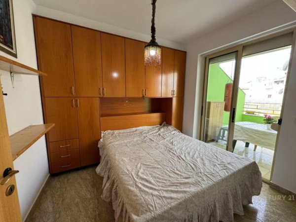 MYSLYM SHYRI, JEPET ME QIRA APARTAMENT 1+1 ME VERANDE !, 550euro