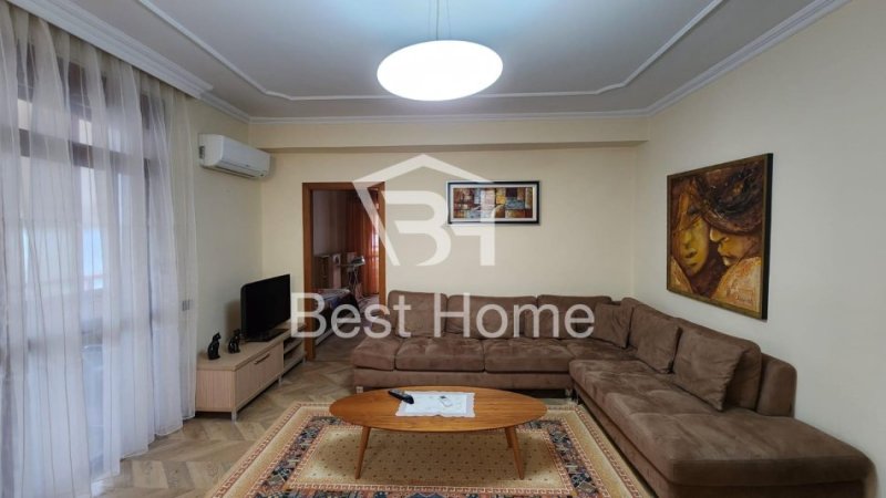 Apartament 4+1 Me Qera, Bulevardi Gjergj Fishta, Prane Ish Ekspozites, Tirane.