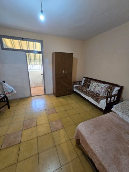 Shitet, Apartament 1+1, Rruga e Dibrës, Tiranë - 68,000€ | 50 m²