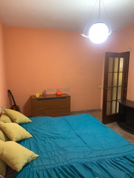 Apartamente 2+1 ne Shitje tek Blevardi Zogu I Pare