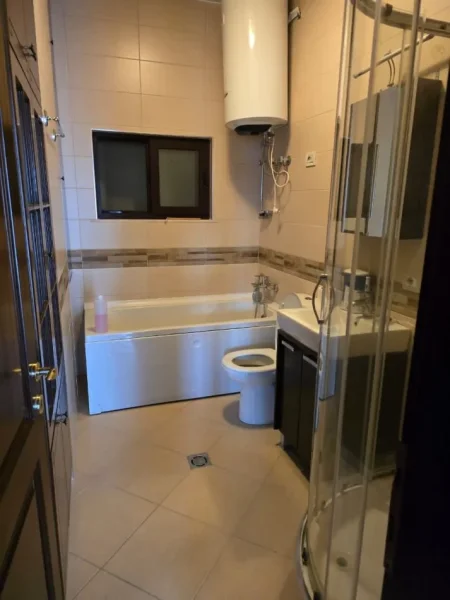 Japim me qira apartament 2+1+2+2bllk📍Rr. Ismail Qemali