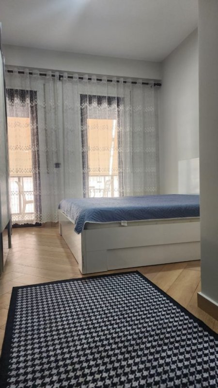 Apartament 2+1 per qira, Garda