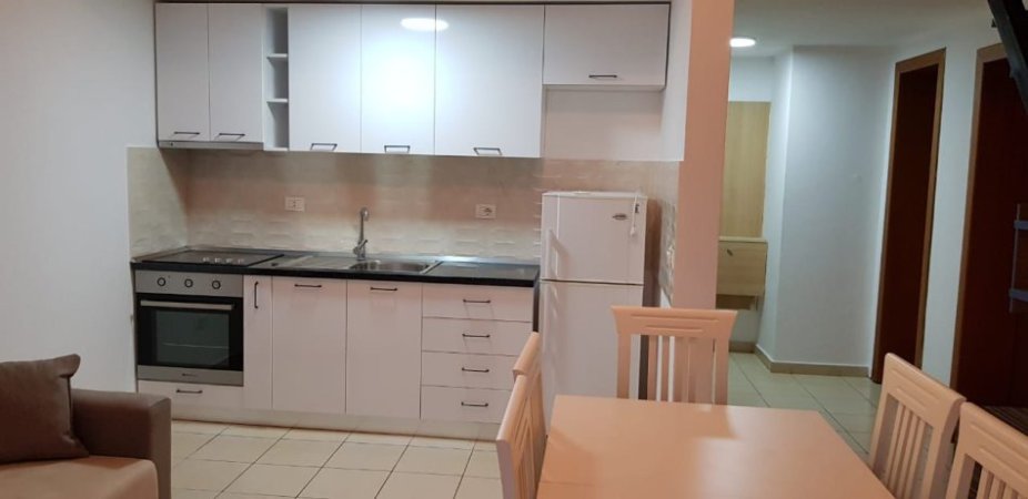 Apartament 2+1 Qera - Komuna e Parisit