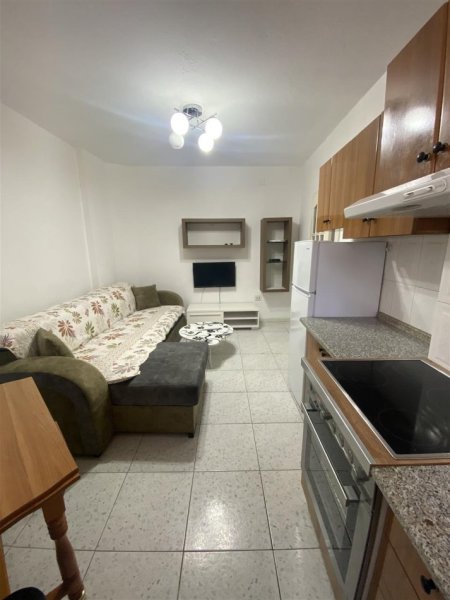 Apartament Me Qera 1+1 Tek Rruga E Durresit (ID B210623) Tirane