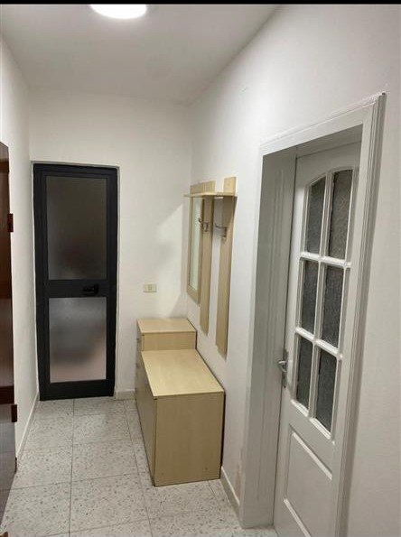 Apartament Me Qera 1+1 Tek Rruga E Durresit (ID B210623) Tirane