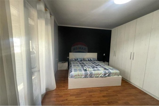 Apartament 2+1 me qira në Qendër të Tiranës!