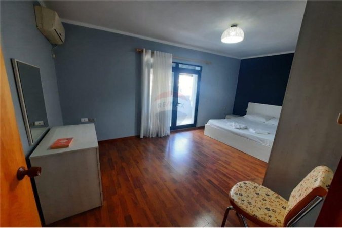 Apartament 2+1 me qira në Qendër të Tiranës!