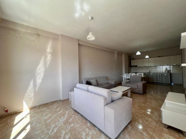 Shitet Apartament 1+1+BLK,“ St. Trenit ”, Tiranë ( 132.000 Euro)