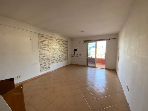 SHITET APARTAMENT,KOMUNA E PARISIT,175.000 EURO.