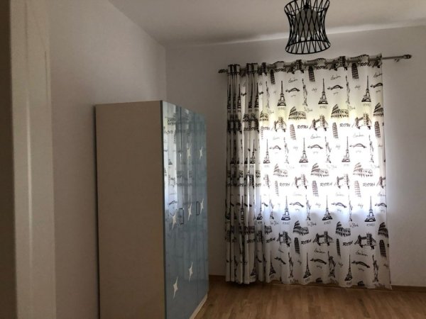 Apartament ne shitje3+1+2 -Sauk