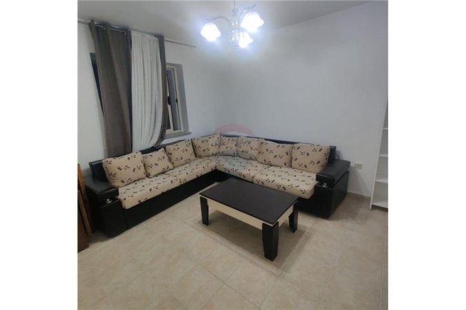 Shkolla Baletit Apartament me qira 1+1