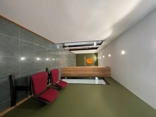 Jepet me qera ambjent biznesi.