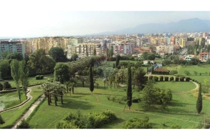 Apartament 2+1+Garderobe Kopshti Botanik