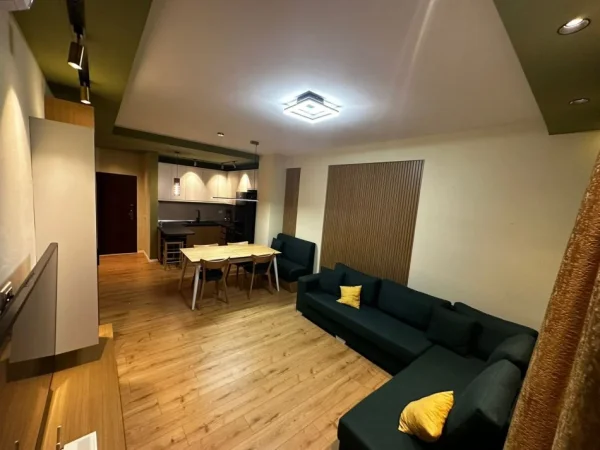 Super apartament me qera 2+1 !