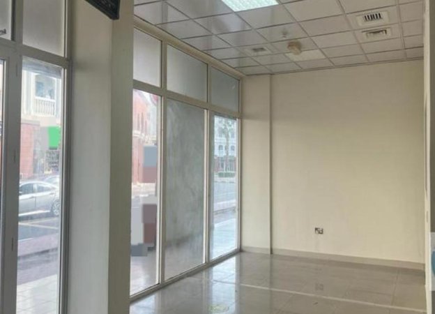 SHITET AMBJENT BIZNESI 100M2 KATI 0 285000 EURO RRUGA E KAVAJES