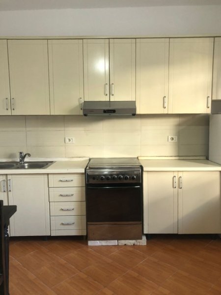 APARTAMENT 1+1 ME QIRA TEK PORCELANI