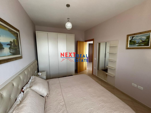 JEPET ME QERA AFATGJATE APARTAMENT 1+1 ME PAMJE NGA DETI NE LUNGOMARE, VLORE