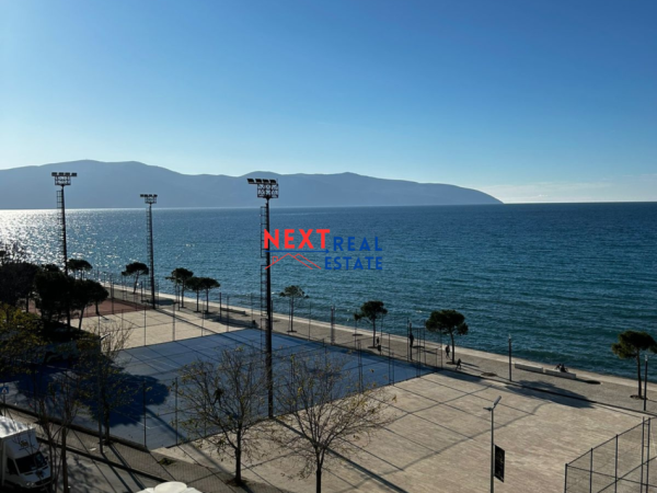 JEPET ME QERA AFATGJATE APARTAMENT 1+1 ME PAMJE NGA DETI NE LUNGOMARE