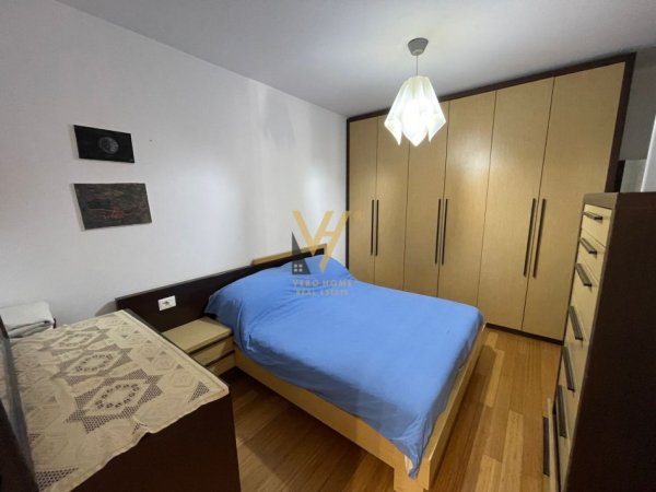 SHITET APARTAMENT 3+1+2+DY POSTA PARKIMI TEK SHALLVARET 600.000 EURO