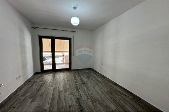 APARTAMENT ME QIRA 2+1+PARKIM NE CMIM DELIJORGJ