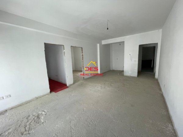 SHITET APARTAMENT 2+1 NË LUNGOMARE,VLORË