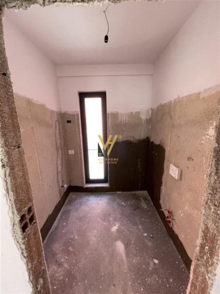 SHITET APARTAMENT 2+1+2 TEK KODRA E DIELLIT 180.000 EURO