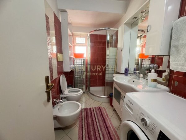 Apartament 2+1 per qira ne Bllok 500 euro/muaji