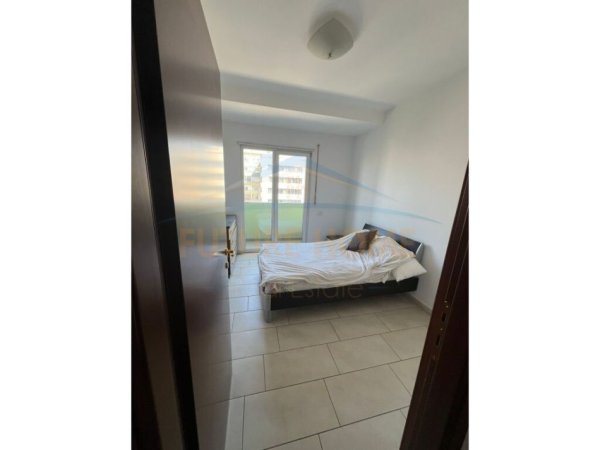 Qer ,Apartament 2+1 , Zogu i Zi , Tirane