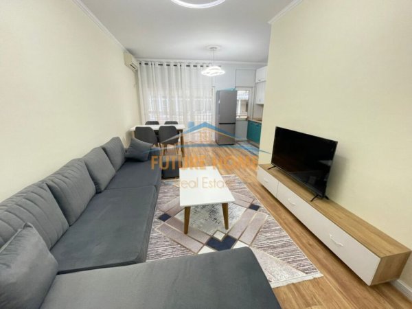 Shitet, Apartament 2+1 Kopshti Zoologjik , Tirane