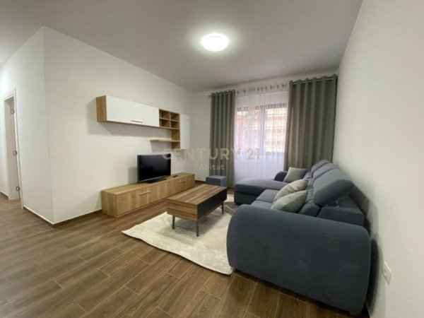 APARTAMENT 3+1 ME QIRA TE REZIDENCA OASIS