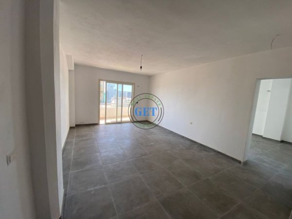 SHITET, APARTAMENT 1+1 ME PAMJE DETI, GOLEM, DURRES