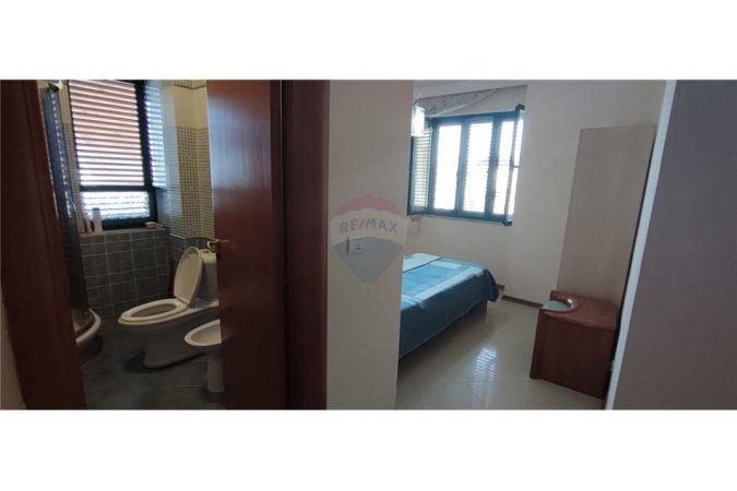 Ofrohet per qira apartament 2+1+2