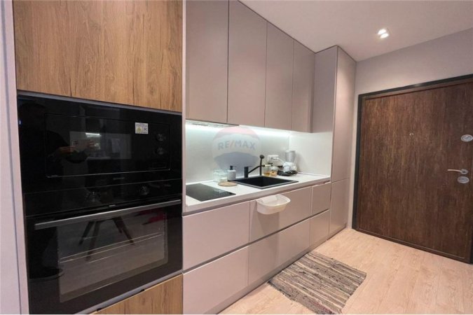 APARTAMENT 2+1 PER SHITJE TEK OPTIKA ROMA!