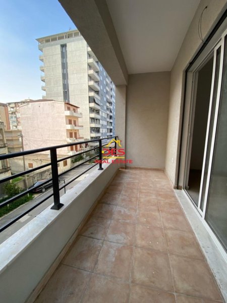 🆕🔥 SHITET APARTAMENT 2+1 NË LUNGOMARE ,VLORË.