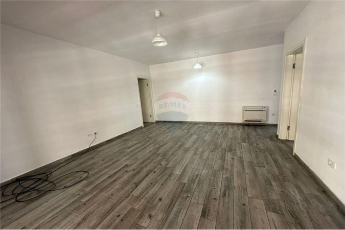 APARTAMENT ME QIRA 2+1+PARKIM NE CMIM