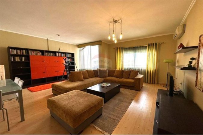 APARTAMENT 2+1 ME QIRA KOMUNA E PARISIT